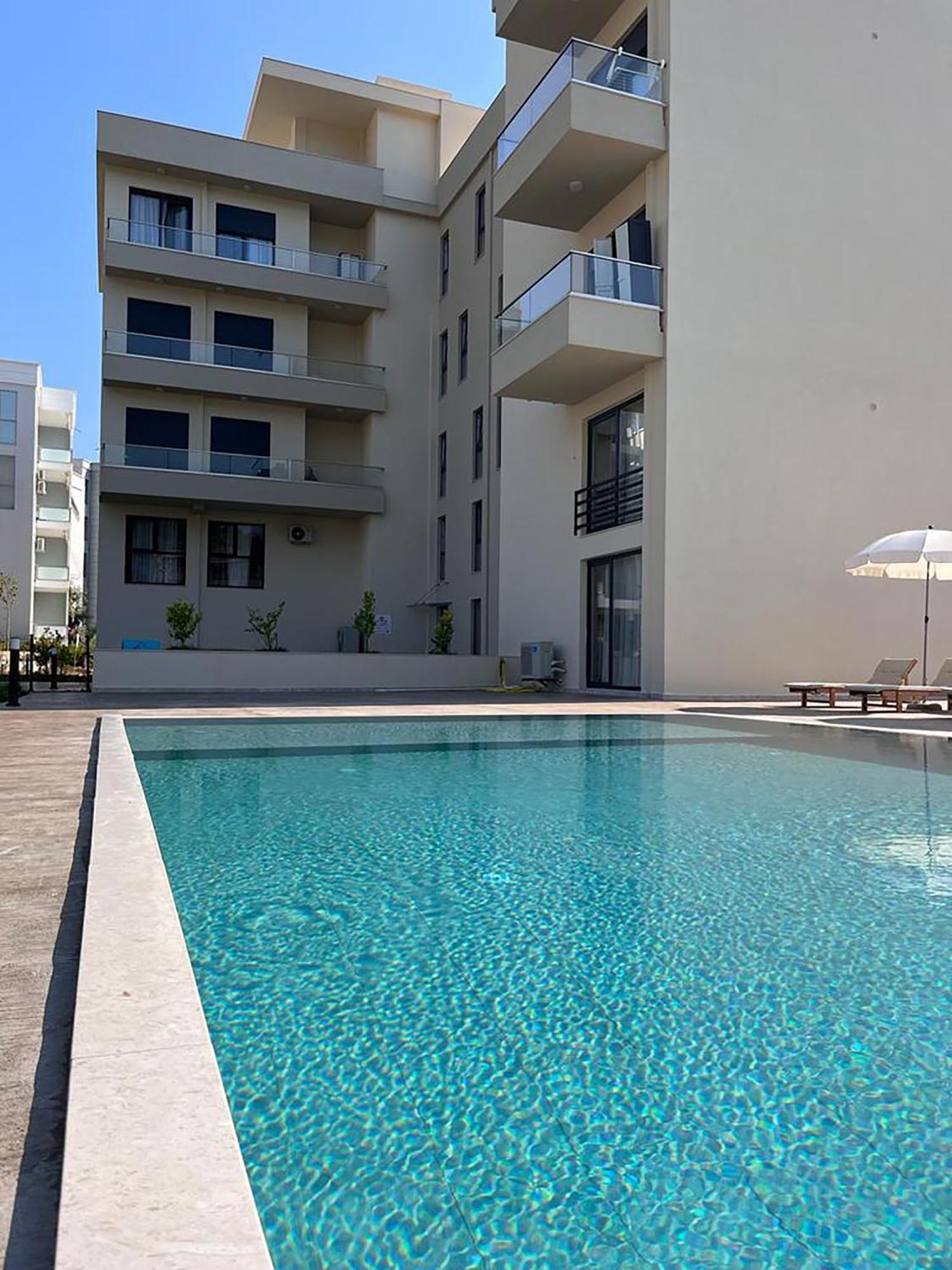 The Blue Wave Hotel Himare Exterior photo
