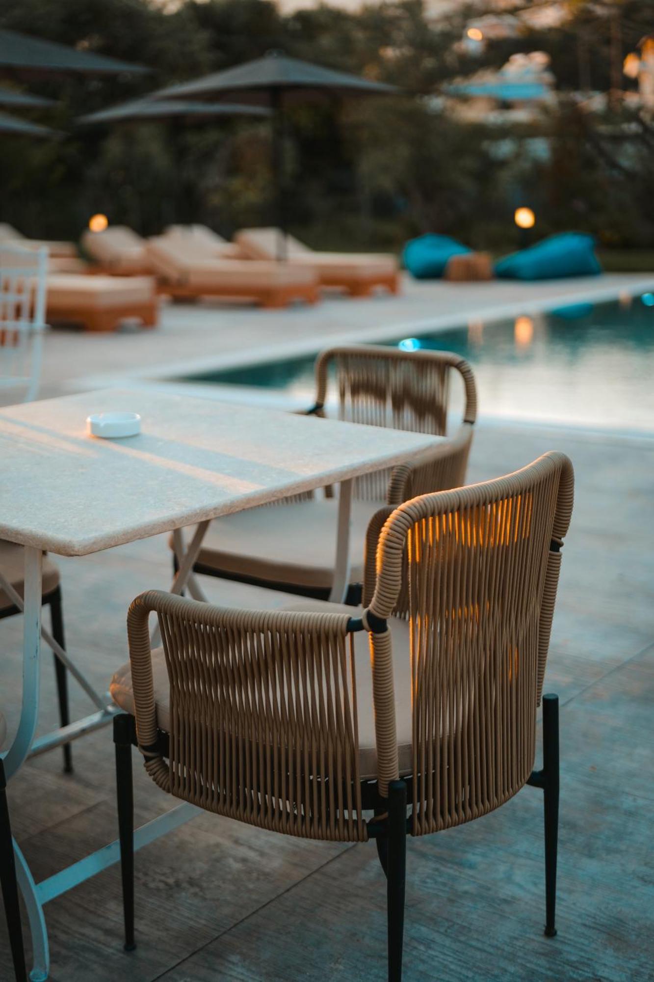 The Blue Wave Hotel Himare Exterior photo