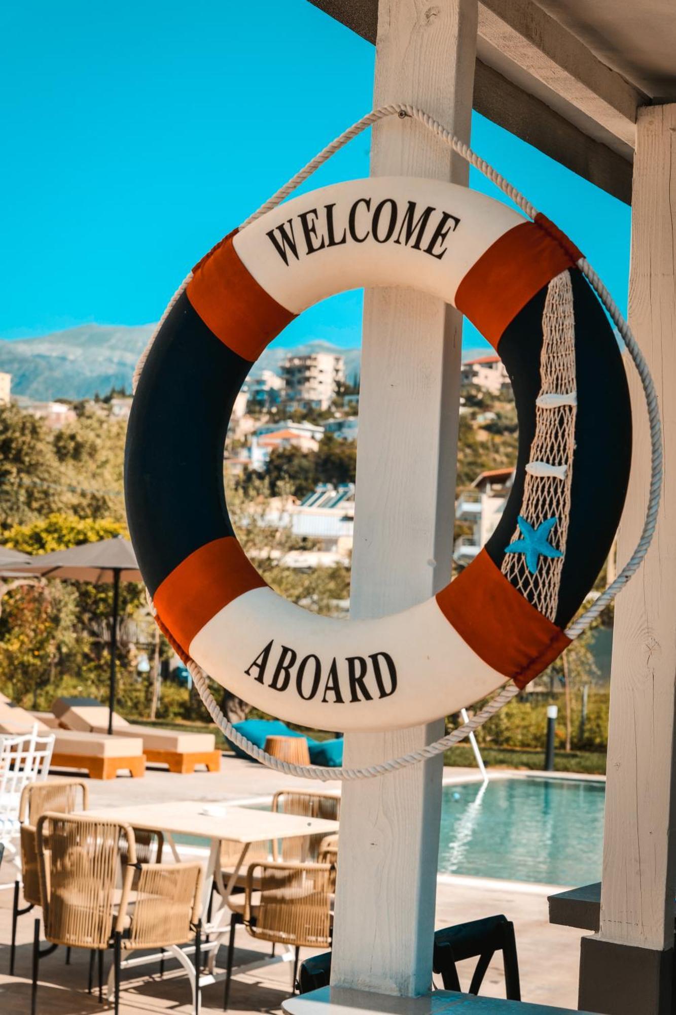 The Blue Wave Hotel Himare Exterior photo